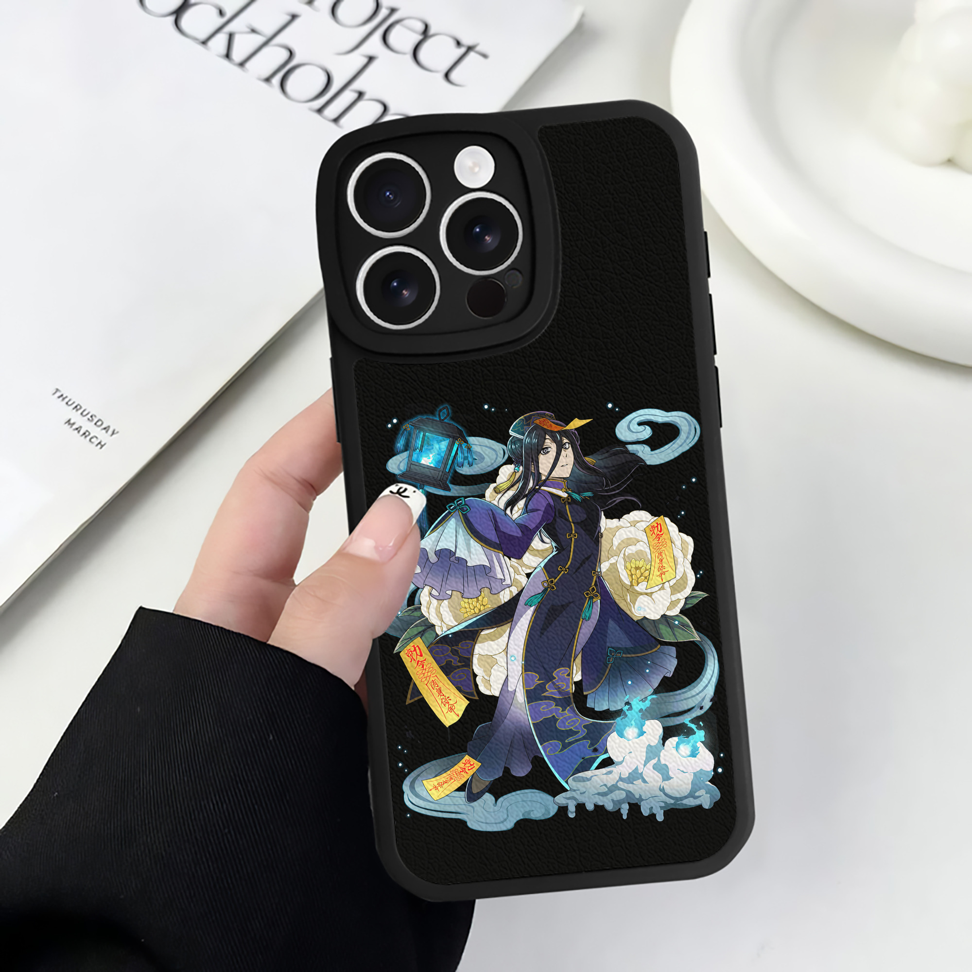 （画像用） 文豪ストレイドッグス Bungo Stray Dogs 【iPhone 16シリーズ対応】シリコンスマホケース（レザー調） 材質：シリコン